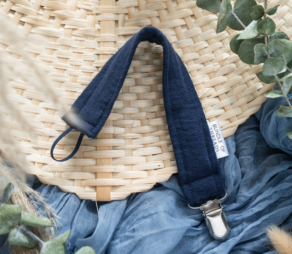 Pacifier Clip |Oxford Blue